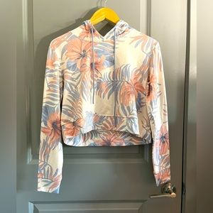 Cropped Reel Life Hoodie